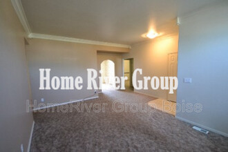 9457 W Preece Ct in Boise, ID - Building Photo - Building Photo