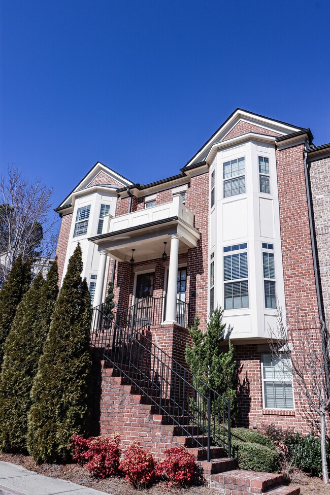 3708 Broughton Cir in Atlanta, GA - Building Photo - Building Photo