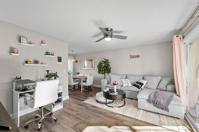 3535 Madison Ave in San Diego, CA - Building Photo - Building Photo