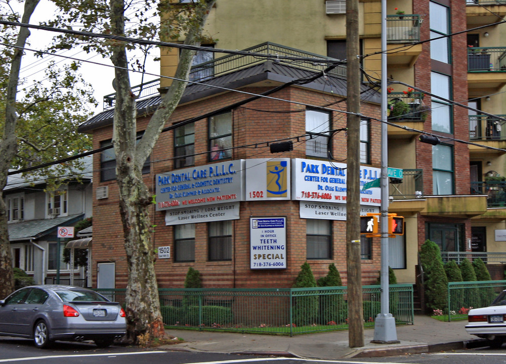 Midwood Multifamily in Brooklyn, NY - Foto de edificio