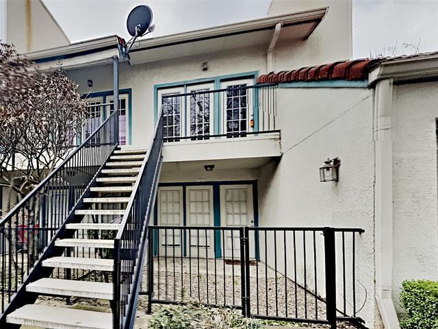 13215 Emily Rd