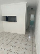 384 Minorca Ave in Coral Gables, FL - Building Photo - Building Photo