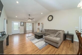 119 Bluff Ct in Statesville, NC - Building Photo - Building Photo