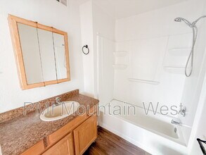 9068 Main St in Magna, UT - Building Photo - Building Photo