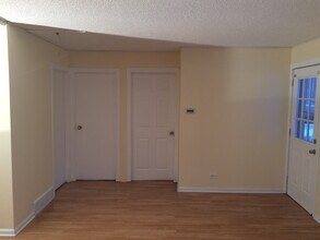 168 Heather Dr in Crystal Lake, IL - Building Photo - Building Photo