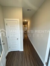 45 Cole Ln in Oak Grove, AL - Building Photo - Building Photo