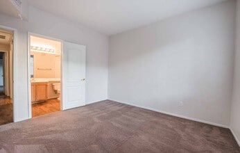 7717 Himalayas Ave in Las Vegas, NV - Building Photo - Building Photo