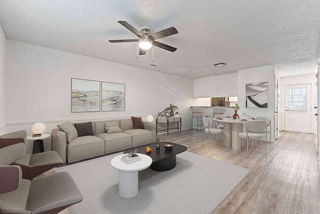 Reserve on Central Townhomes in Bentonville, AR - Building Photo - Building Photo