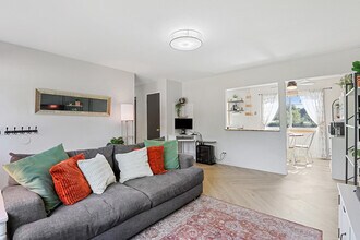 2120 Rena Pl in Rapid City, SD - Foto de edificio - Building Photo