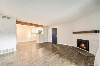 7080 W 20th Ave in Lakewood, CO - Building Photo - Building Photo