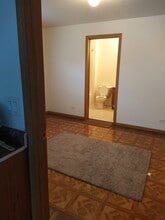 926 Main St, Unit 2f in Antioch, IL - Foto de edificio - Building Photo