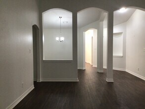 16303 Mango Ridge Ct in Humble, TX - Foto de edificio - Building Photo