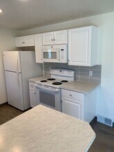 1106 N Bates Rd in Spokane Valley, WA - Building Photo - Building Photo