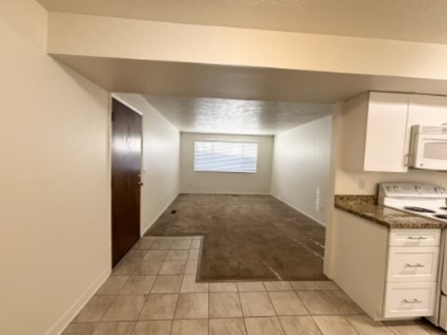 property at 4768 S Bonair St