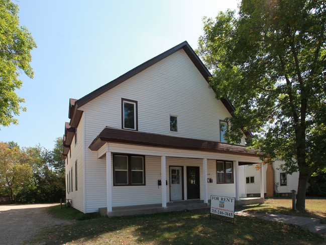 348-362 N Knowles Ave in New Richmond, WI - Building Photo - Building Photo