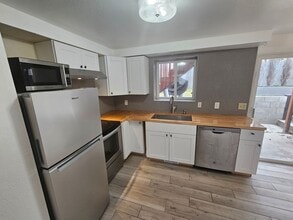 966 Austin Ave in Salt Lake City, UT - Building Photo - Building Photo