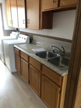 92 Prospect St, Unit 1 in Worcester, MA - Building Photo - Building Photo