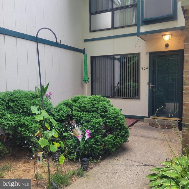 904 Timber Creek Rd