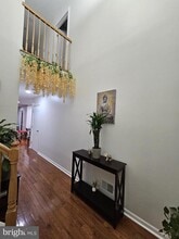 5 Mindy Dr in Franklin Township, NJ - Building Photo - Building Photo