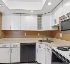 2101 Rocky Point Run, Unit C in Chesapeake, VA - Building Photo - Building Photo