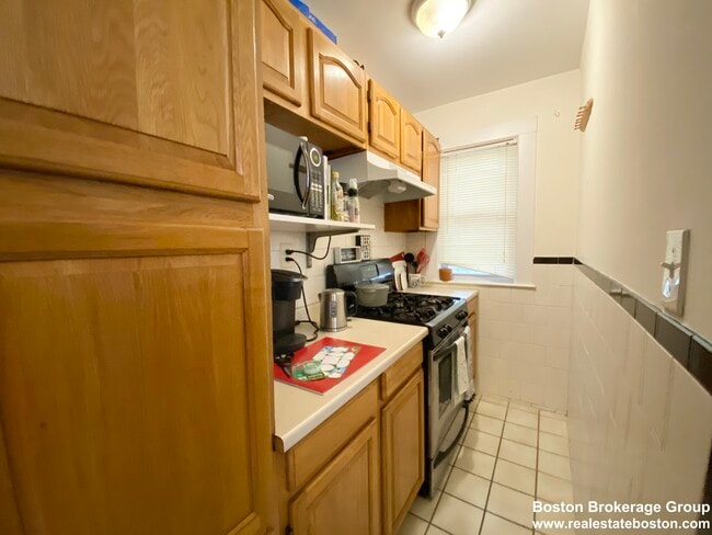 11 Romsey St, Unit 2