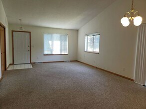 6109 Birchwood Ln in Schofield, WI - Building Photo - Building Photo