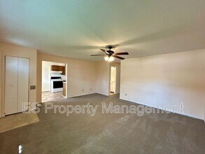 5814 La Fleur Ct in Indianapolis, IN - Building Photo - Building Photo