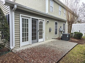 7532 Riverside Ct in Clemmons, NC - Building Photo - Building Photo