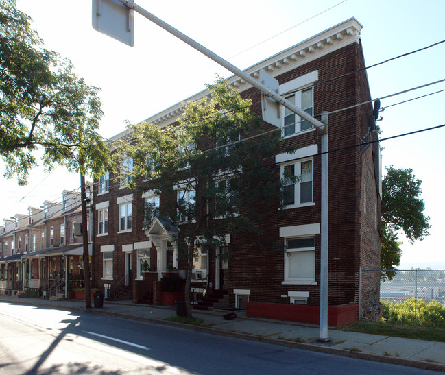 950 Jackson St in Allentown, PA - Building Photo - Building Photo