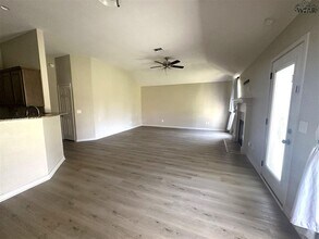 604 Charlotte Ave in Burkburnett, TX - Building Photo - Building Photo