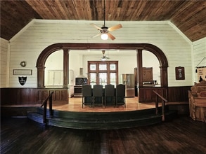 1100 S Tyler St in Thornton, TX - Building Photo - Building Photo