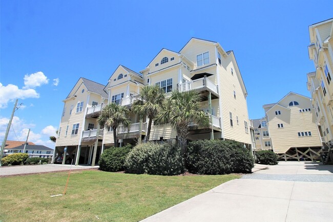 215 Summer Winds Pl in Surf City, NC - Building Photo - Building Photo