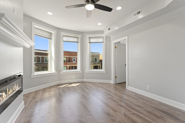 6239 S Langley Ave in Chicago, IL - Building Photo - Building Photo