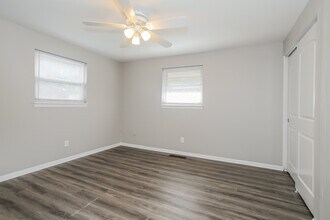 12121 Cornavin Ct in Cincinnati, OH - Building Photo - Building Photo