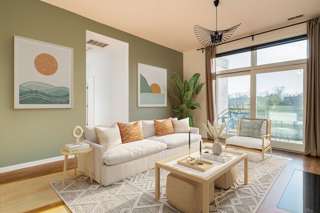 2089 W Wabansia Ave in Chicago, IL - Building Photo - Building Photo