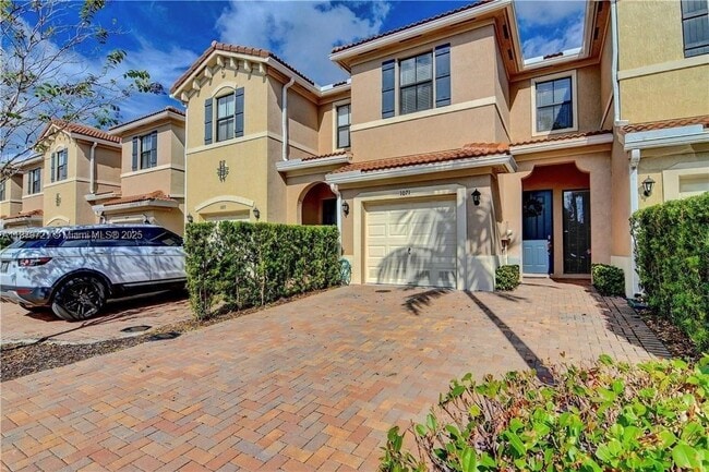 property at 1071 NW 33rd Ct