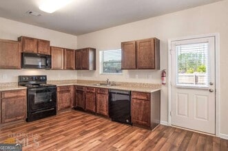 700 Fitzroy Dr in Bogart, GA - Building Photo - Building Photo