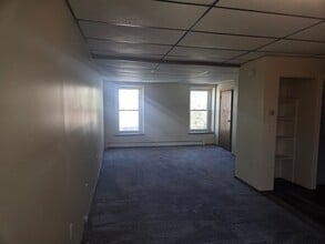 32 N Jefferson St in Allentown, PA - Building Photo - Building Photo