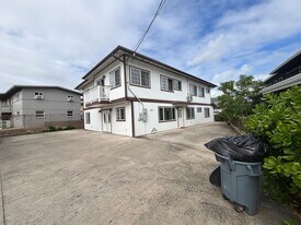 1654 Olona Ln in Honolulu, HI - Building Photo