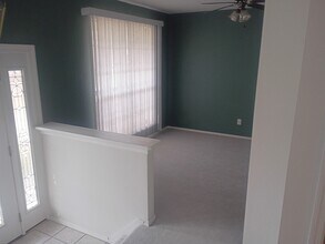 4863 Vermilion Dr in St. Louis, MO - Building Photo - Building Photo