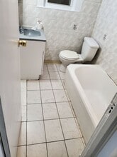 861 Oakwood Ave in Schenectady, NY - Building Photo - Building Photo