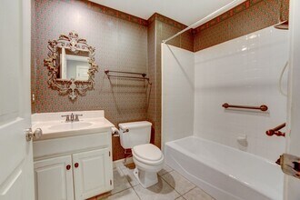 8208 S Delaware Pl in Tulsa, OK - Building Photo - Building Photo