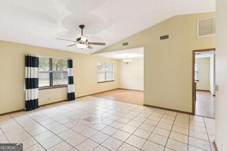 132 N Woodvalley Dr in Kingsland, GA - Building Photo - Building Photo