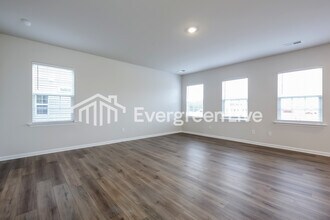 now in Woodruff, SC - Building Photo - Building Photo