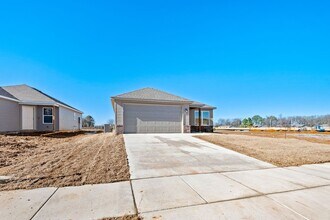 3600 N Scarlet Ln in Siloam Springs, AR - Building Photo - Building Photo