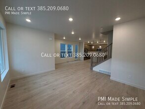 4817 Pocosin Ct in Highland, UT - Building Photo - Building Photo