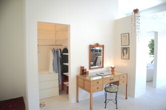 375 Delaware Dr in Ventura, CA - Building Photo - Building Photo