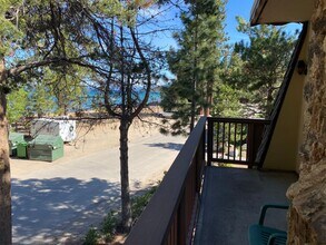 4087 Sunrise Ln in South Lake Tahoe, CA - Building Photo - Building Photo