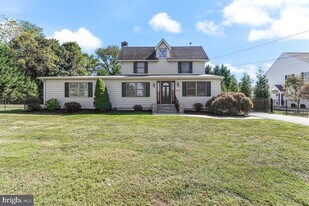 4236 Florida Ave in Newtown Square, PA - Building Photo