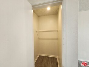 534 W 47th St in Los Angeles, CA - Building Photo - Building Photo